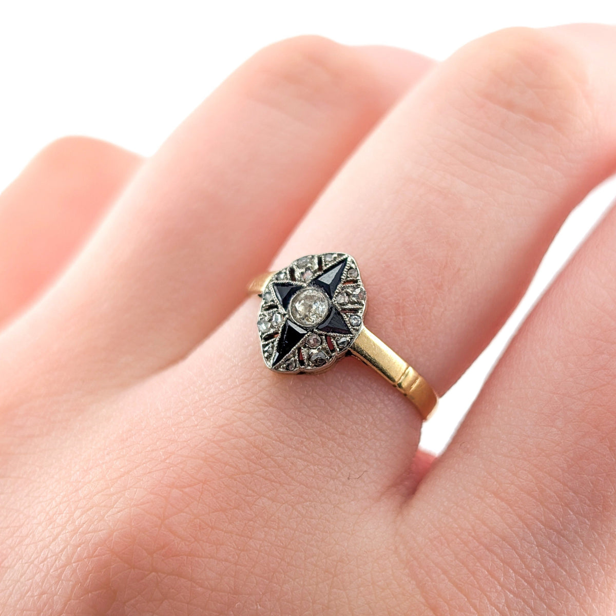 Antique Diamond & Sapphire Ring - 18K Gold/Platinum - Old Euro Cut - Art Deco