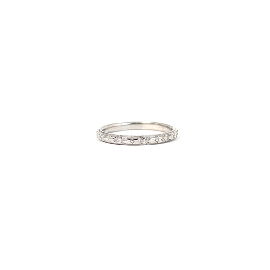 Art Deco 18K White Gold Lohengrin Engraved Band Ring