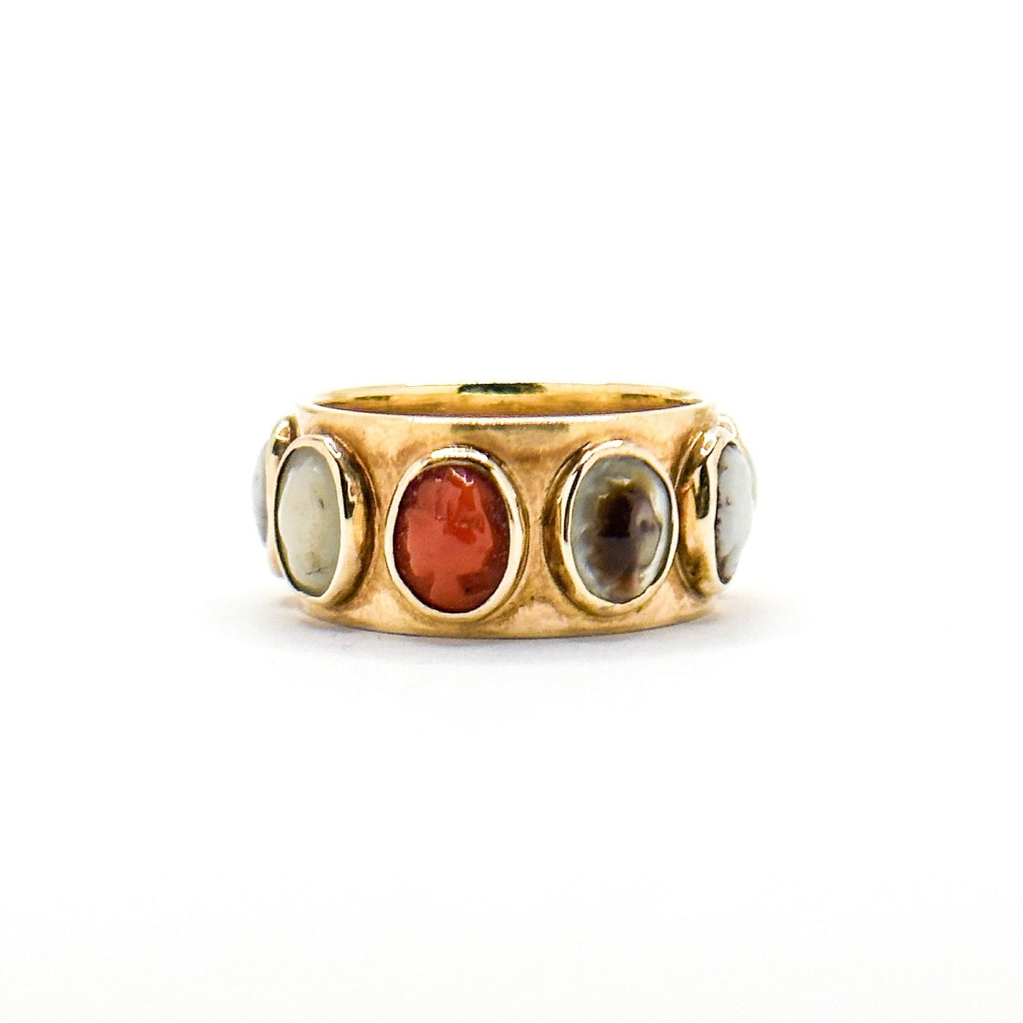 Antique 15K Gold Cameo Eternity Ring – Timeless Elegance in Every Detail