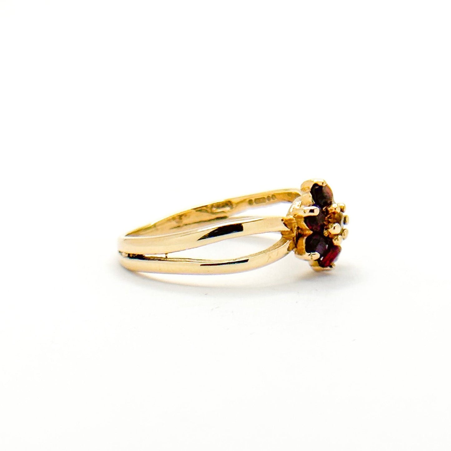 9k Gold Garnet Flower Ring with Citrine Center