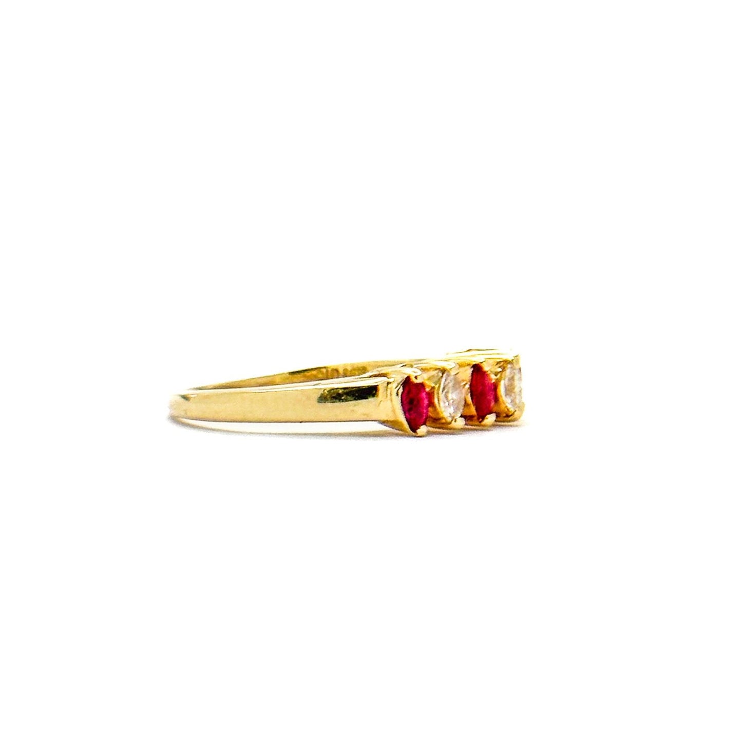 Beautiful 14k Gold Ruby and Diamond Ring