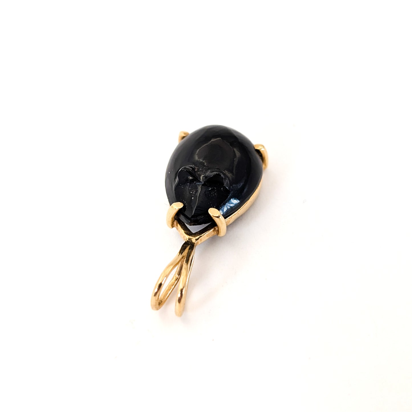 Vintage 14K Gold Carved Onyx Mouse Pendant