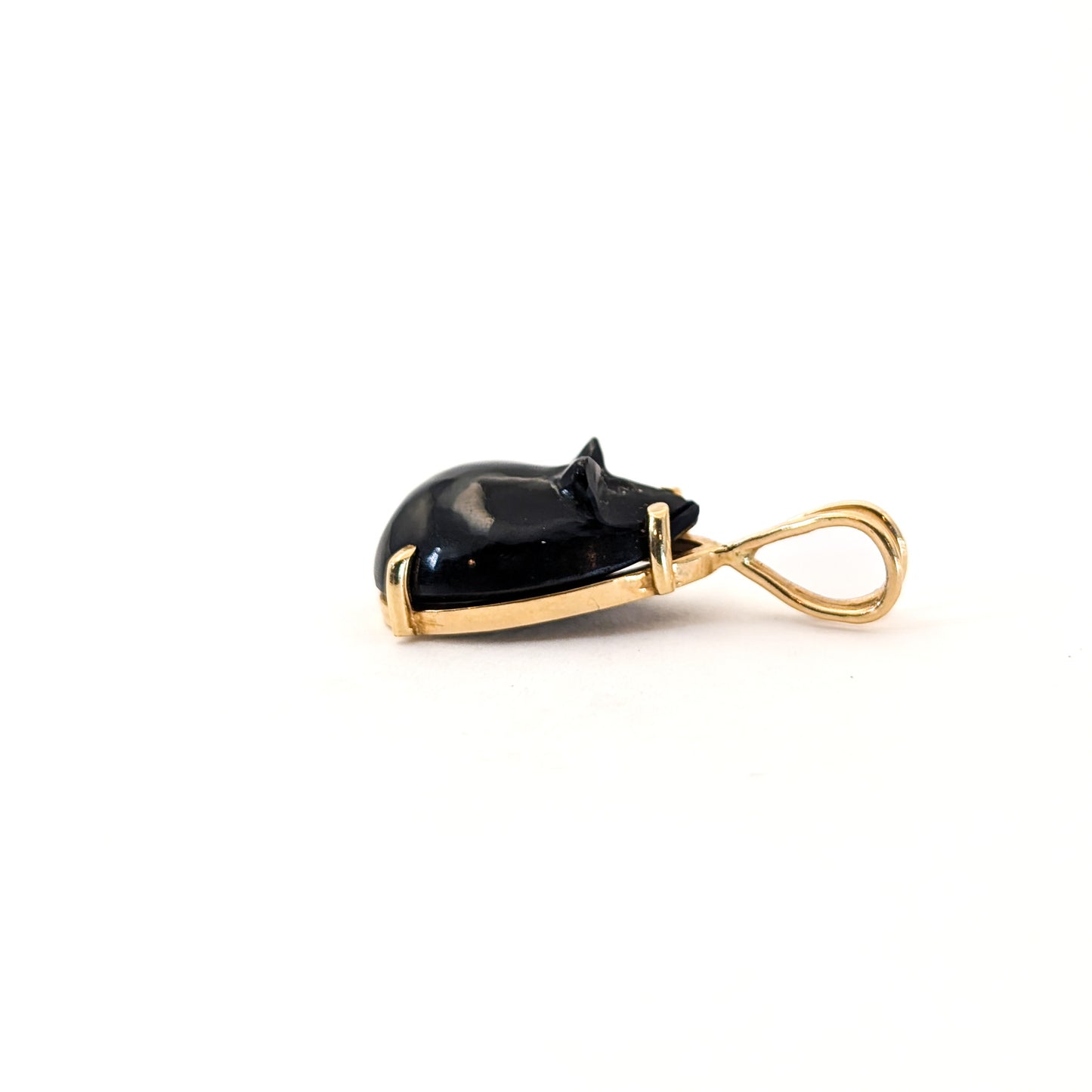 Vintage 14K Gold Carved Onyx Mouse Pendant