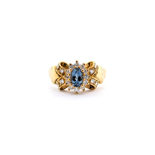 Vintage 18K Gold Aquamarine & Diamond Ring