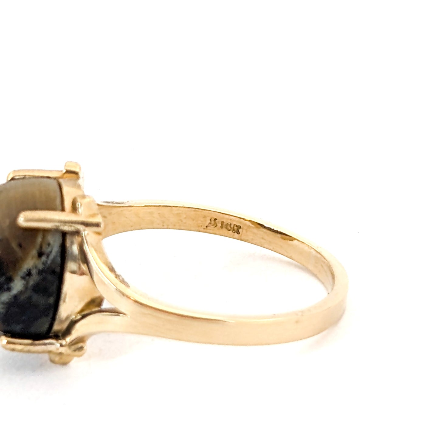 Vintage 14K Gold Cat’s Eye Chrysoberyl Ring