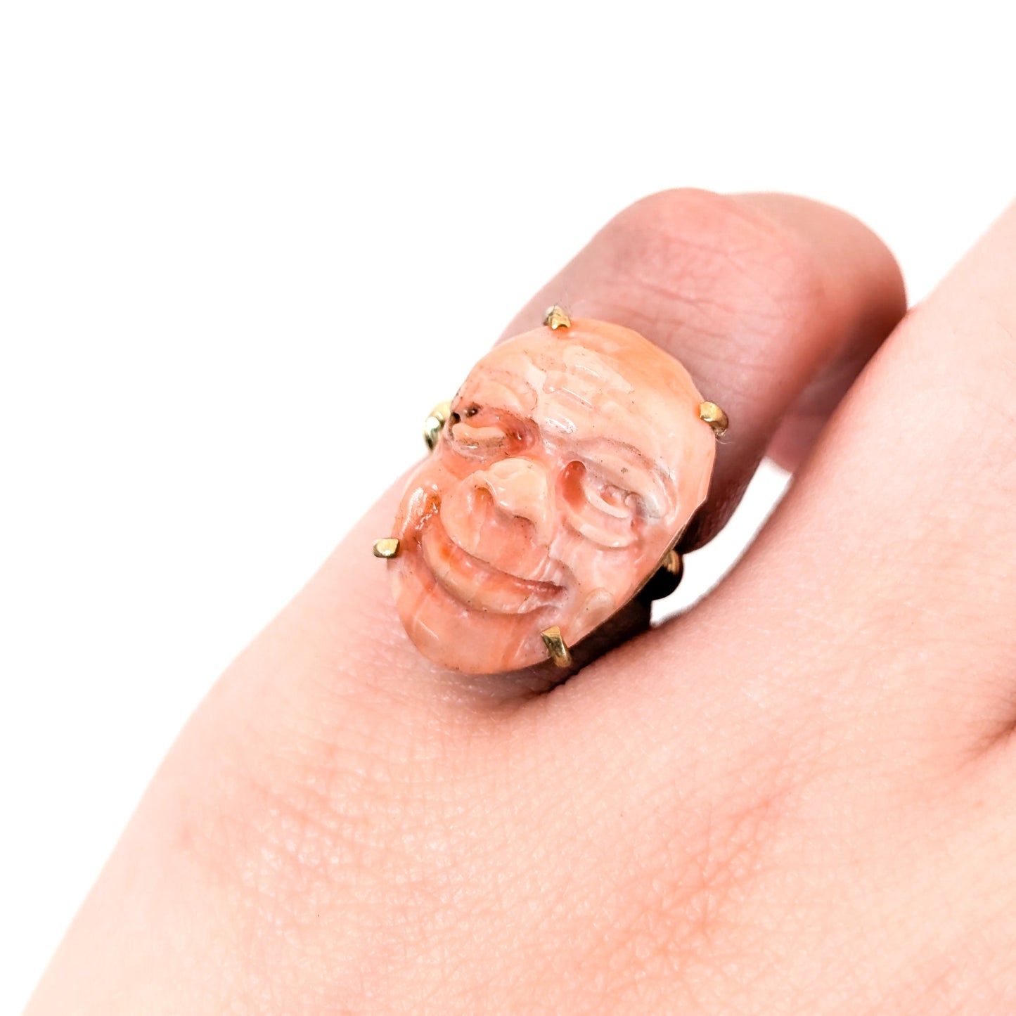 Antique 14K Yellow Gold Carved Coral Cameo Ring - Exquisite Taishō era Masterpiece