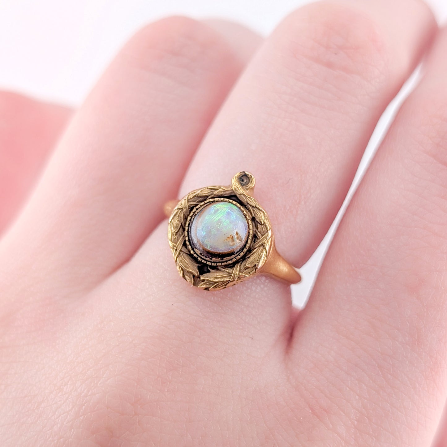 Antique Art Nouveau 18K Gold Boulder Opal Ring