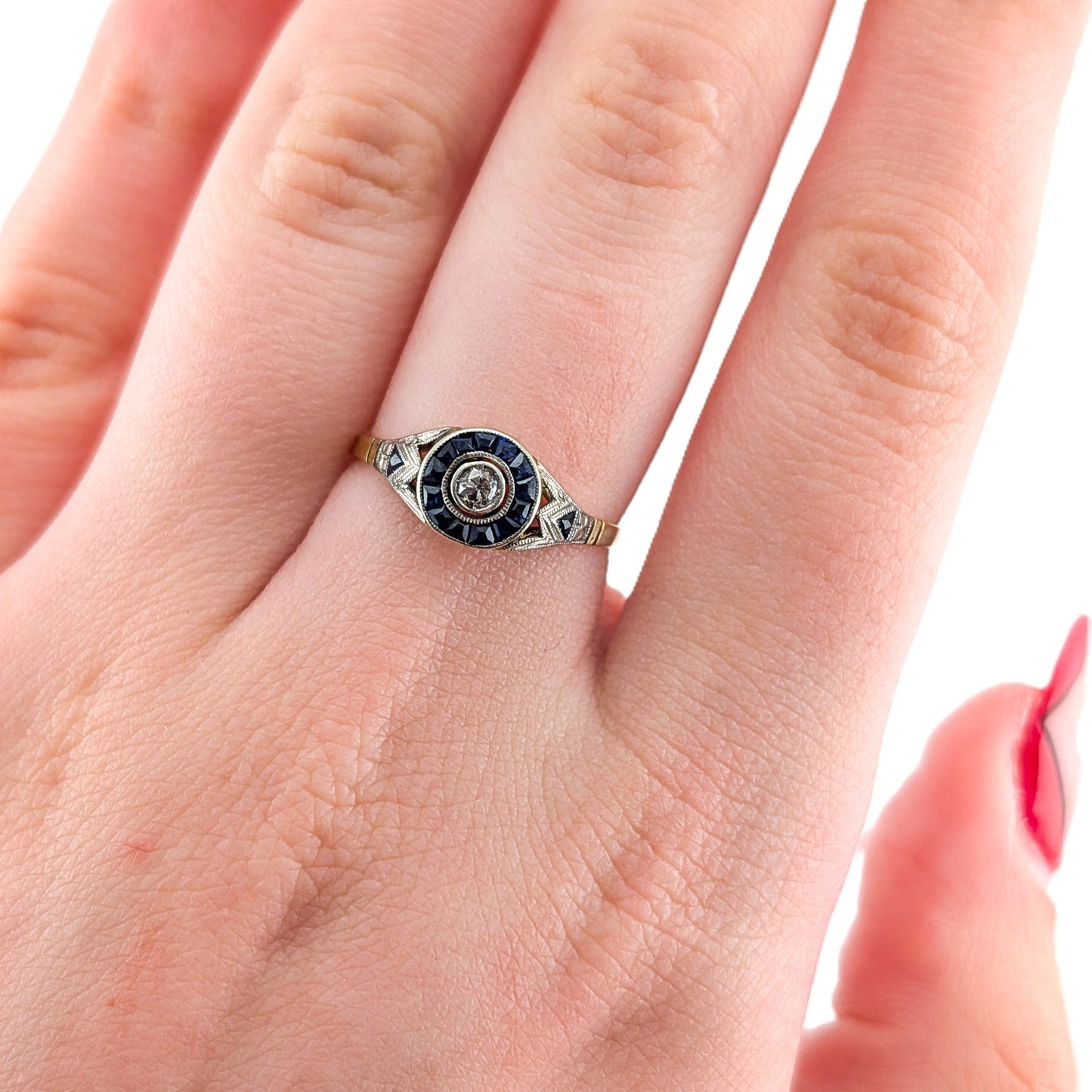 Antique Art Deco Diamond & Sapphire Halo Ring in 18K Gold