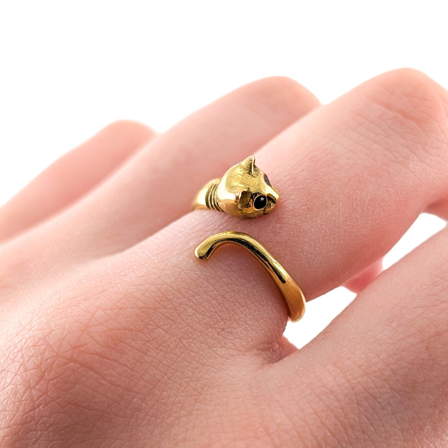 Vintage 14K Gold Cat Ring with Sapphire Eyes