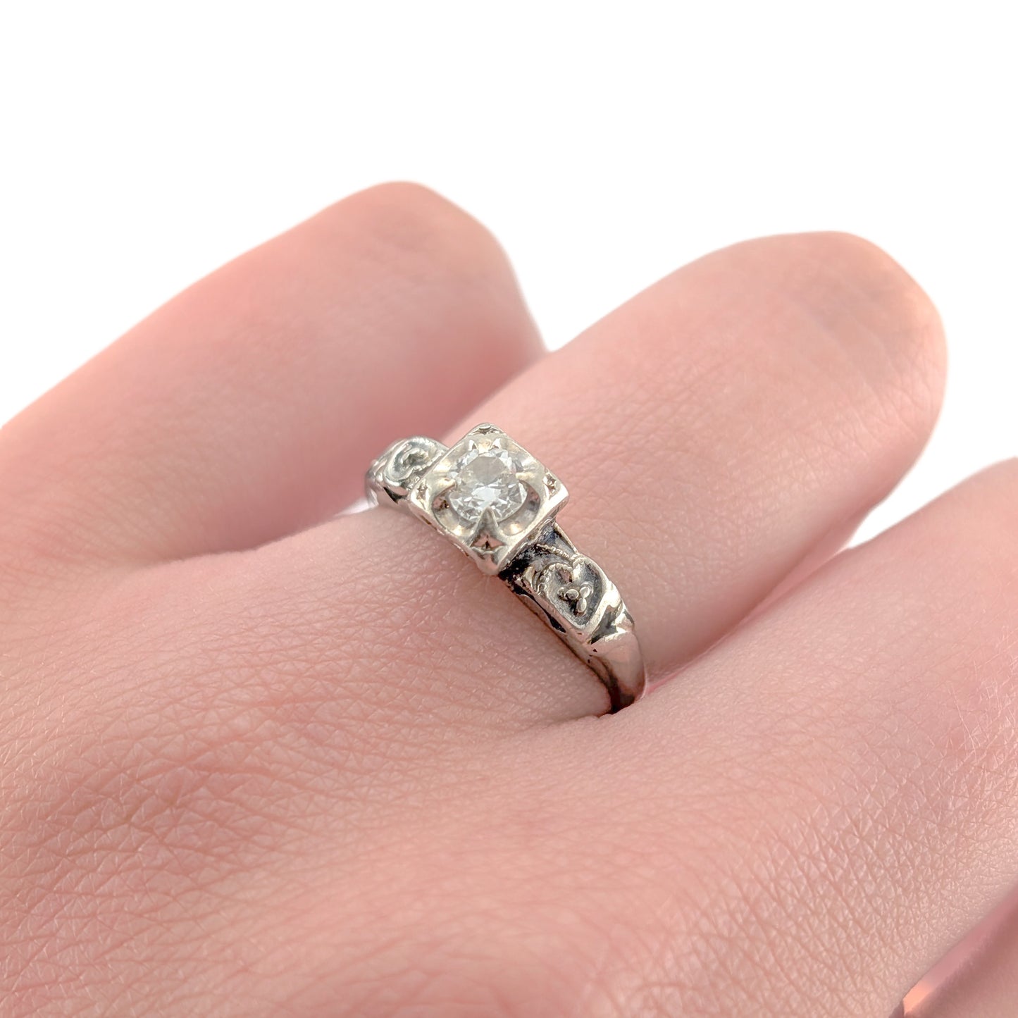 Vintage 14K White Gold Round Old European Solitaire Ring - Engagement Ring