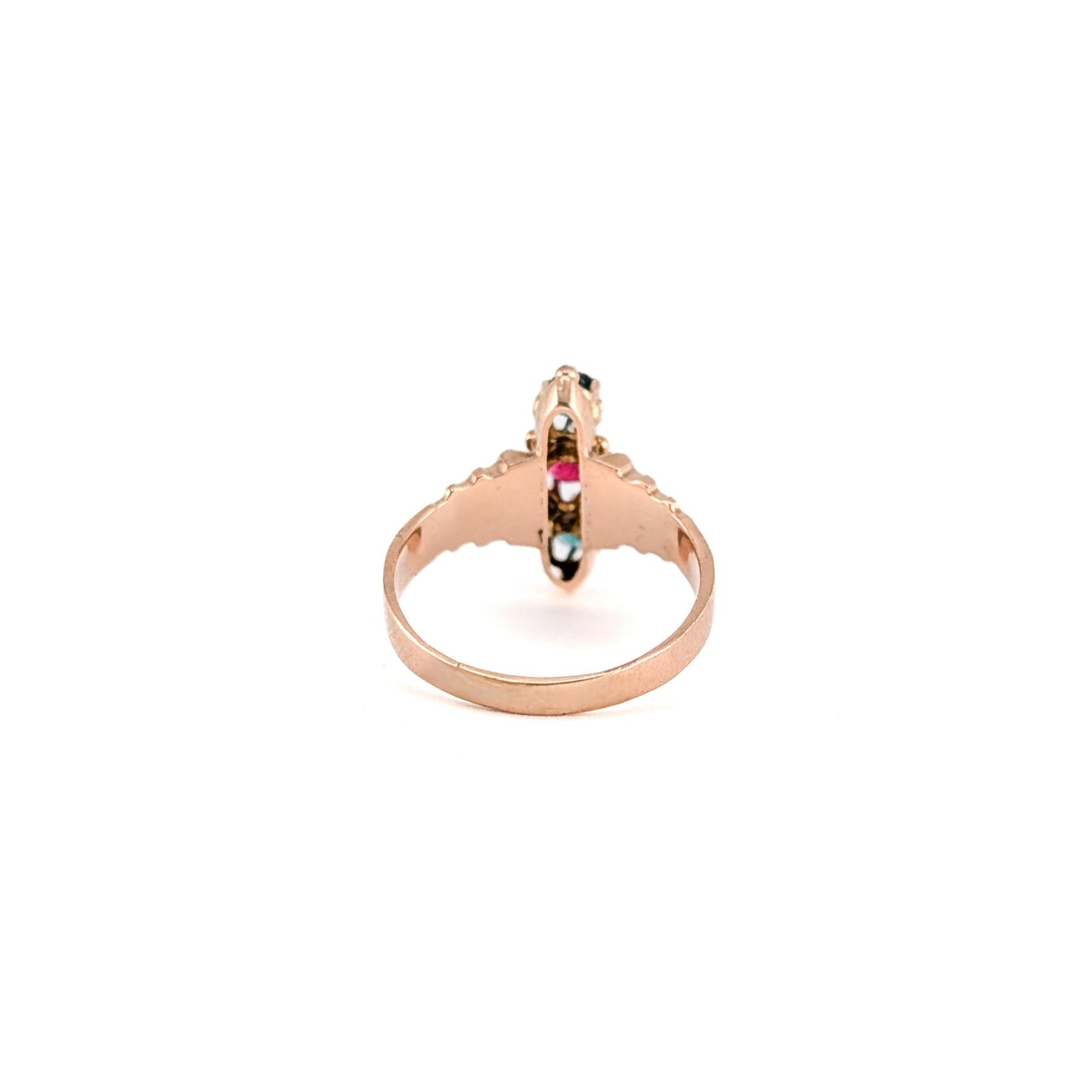 Antique 9k Gold Victorian Glass Paste Ring with Engraved Shoulders
