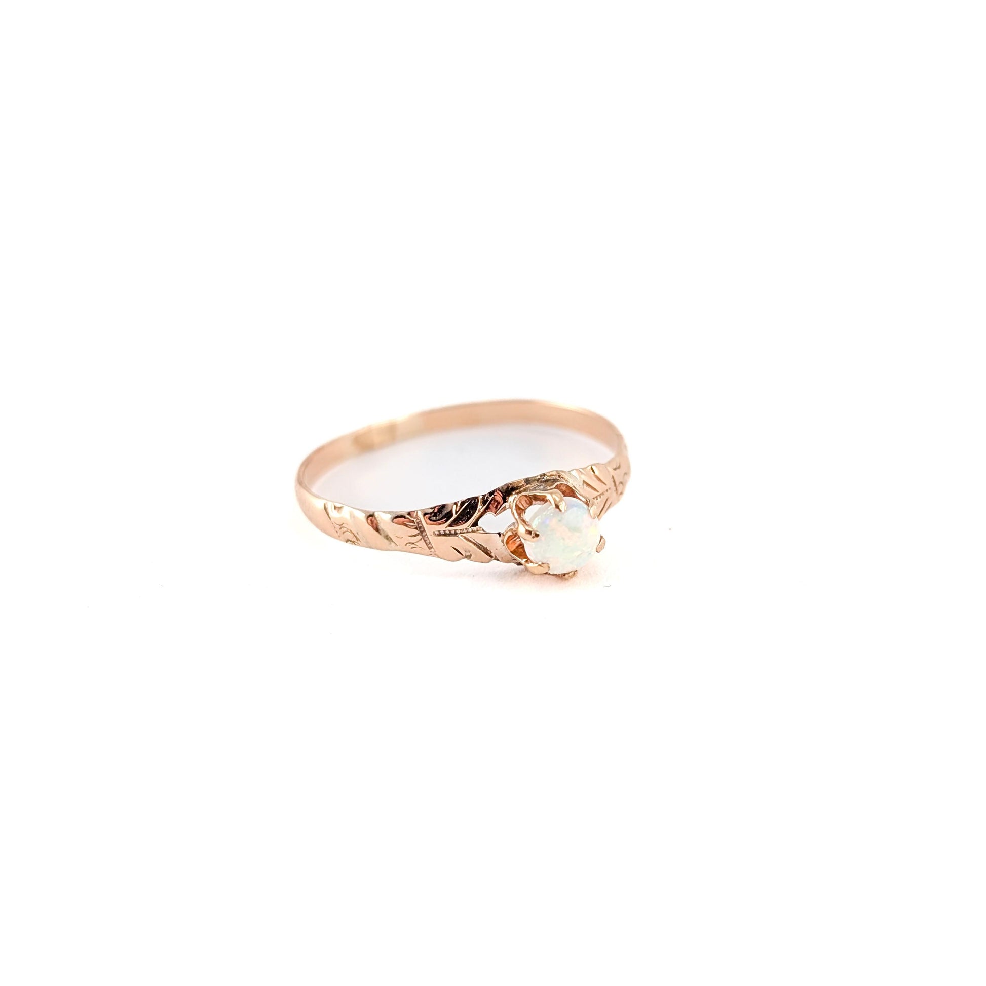 Antique Victorian 10k Gold Opal Ring