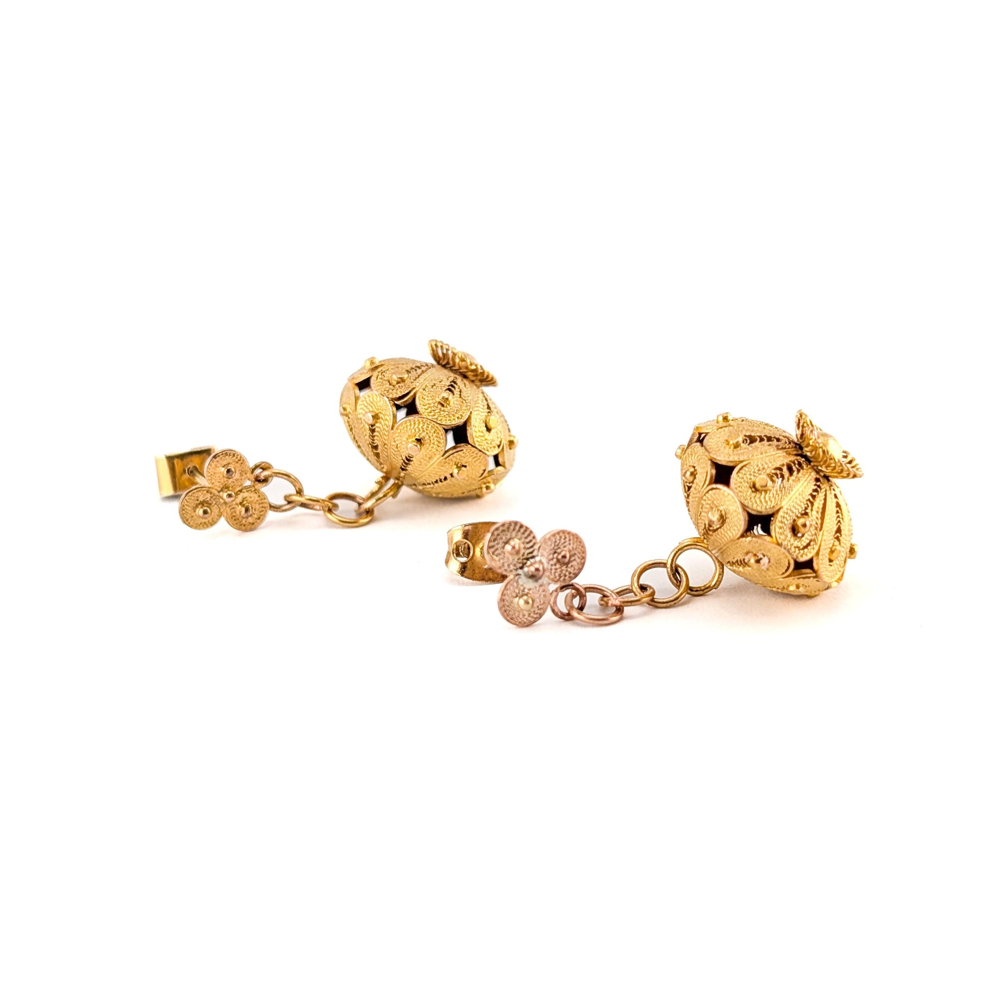 Antique 10K Gold Cannetille Dangle Earrings
