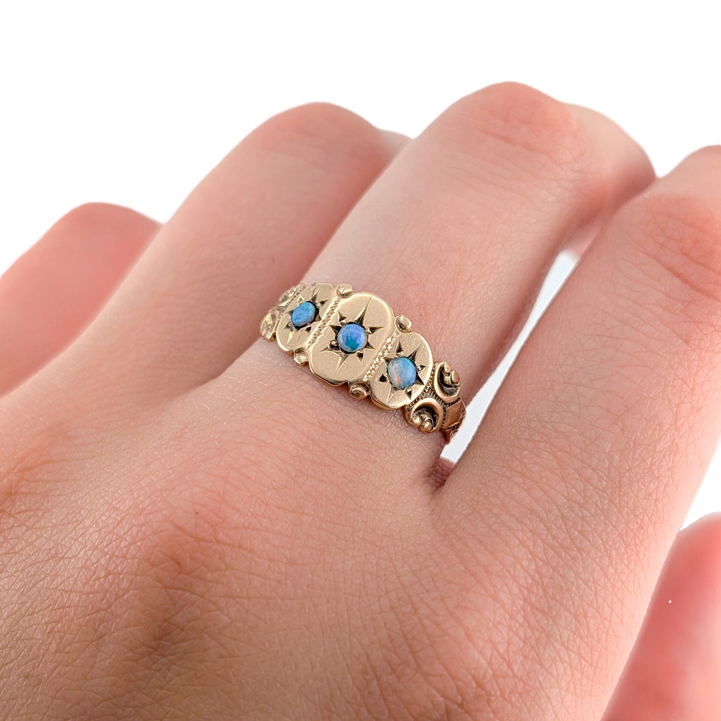 Antique Victorian 9K Gold Three Stone Opal Ring