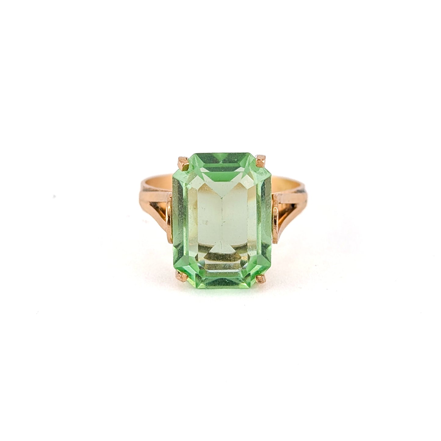 Vintage 14K Gold Uranium Spinel Ring | UV Reactive Statement Ring
