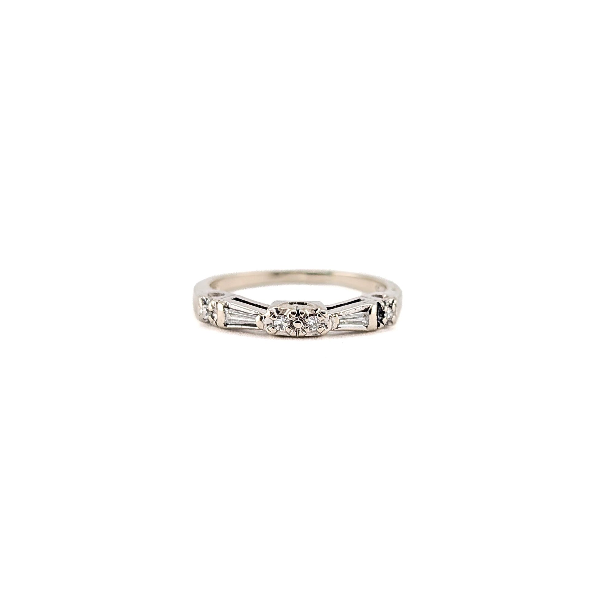 Art Deco Single-Cut Diamond Ring with Baguette Accents