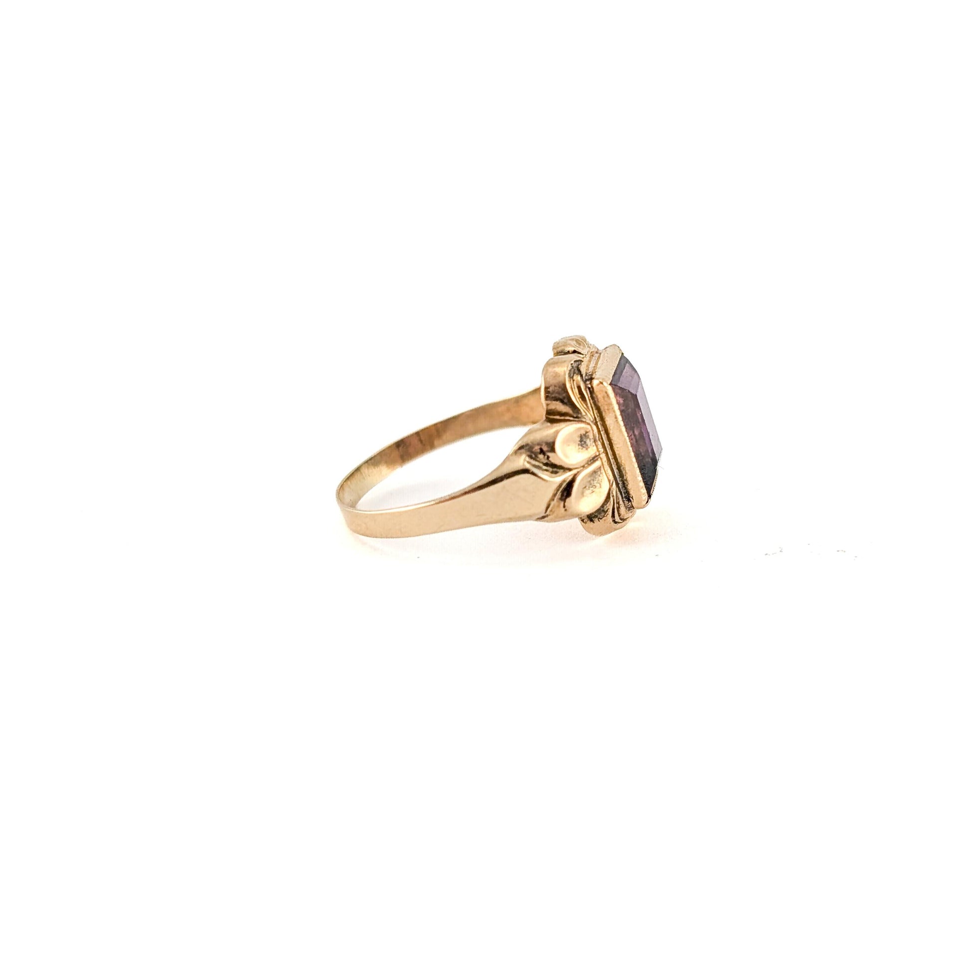 Vintage Otsby & Barton 10k Gold Purple Glass Ring