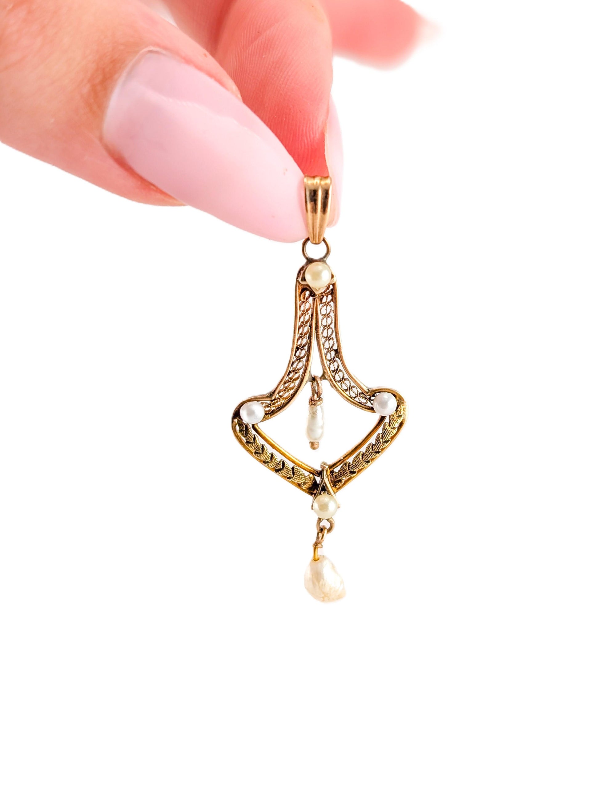 Antique Art Nouveau 10K Gold Pearl Lavalier Pendant