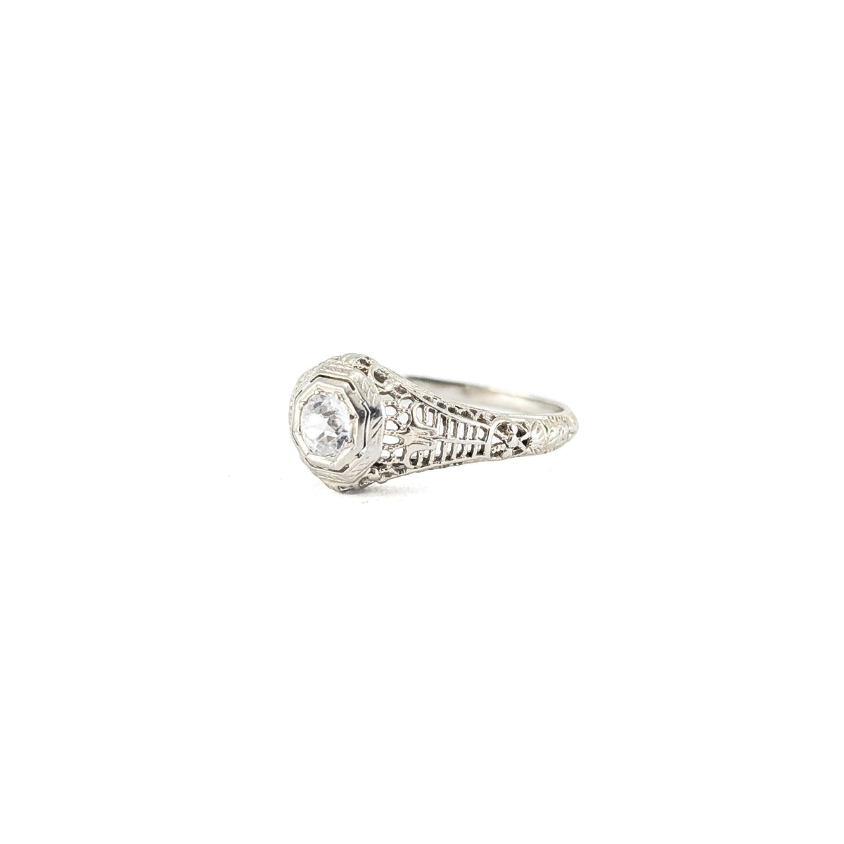 Antique Art Deco 18K White Gold White Sapphire Ring