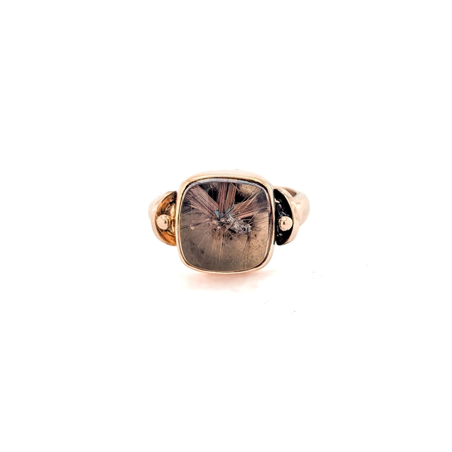 Vintage 18K Gold Rutilated Quartz Cabochon Ring