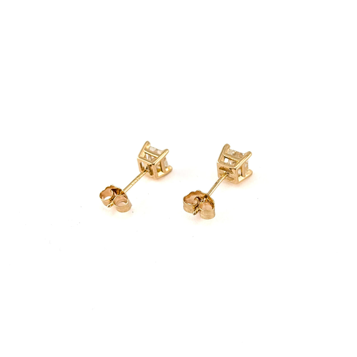 14k Diamond Stud Earrings