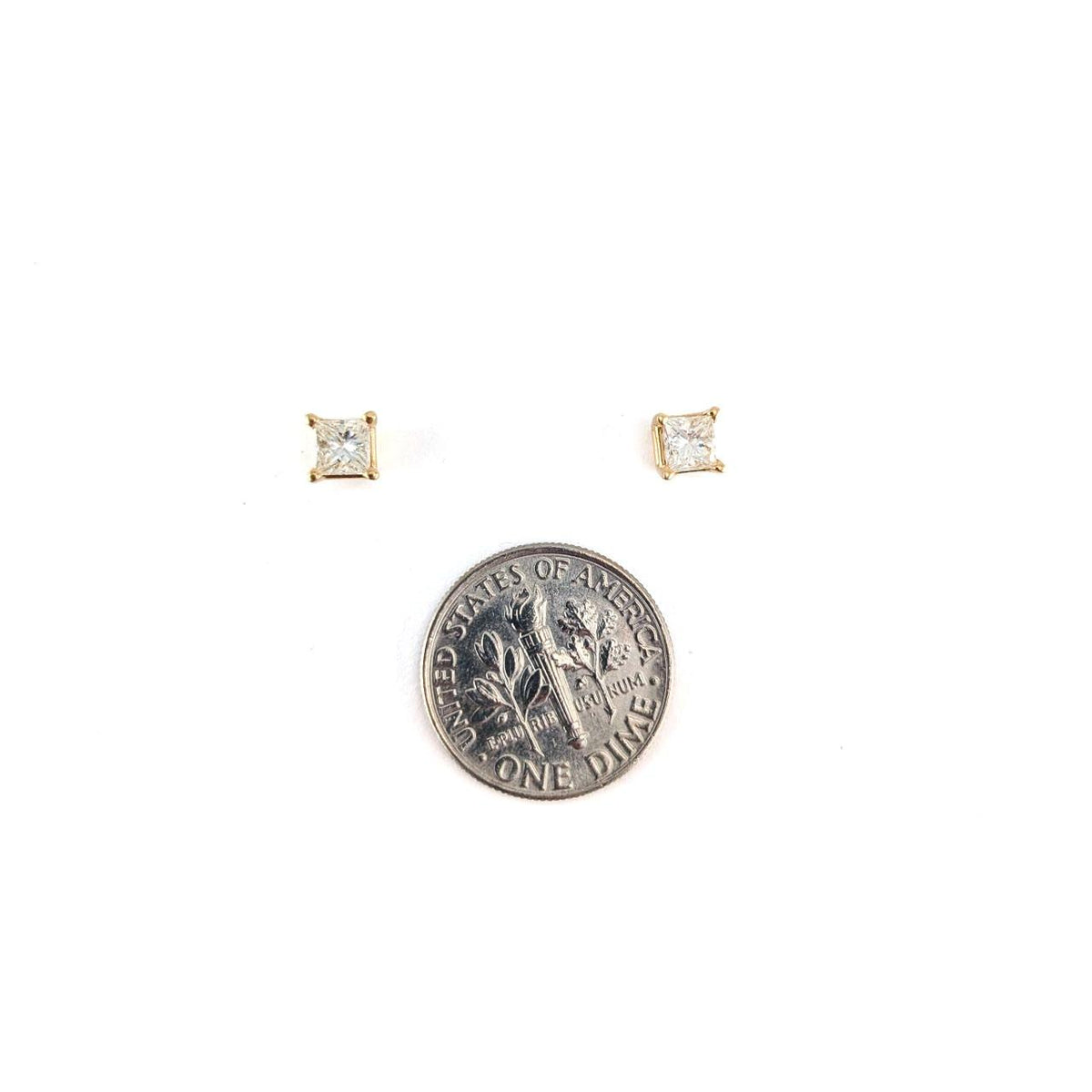 14k Diamond Stud Earrings