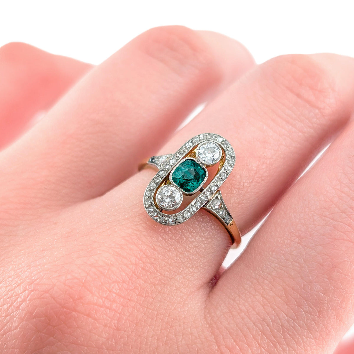 Antique Art Deco Emerald & Old European Cut Diamond Ring