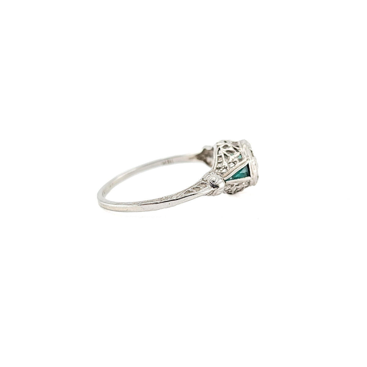 Antique Art Deco 18K White Gold Old European Cut Diamond & Synthetic Emerald Rin