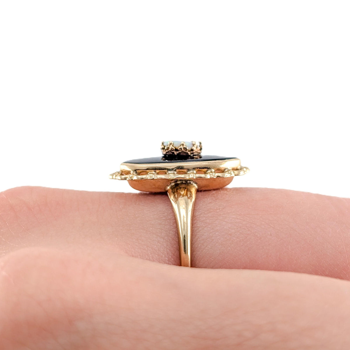 Vintage 10K Gold Black Onyx & Opal Ring