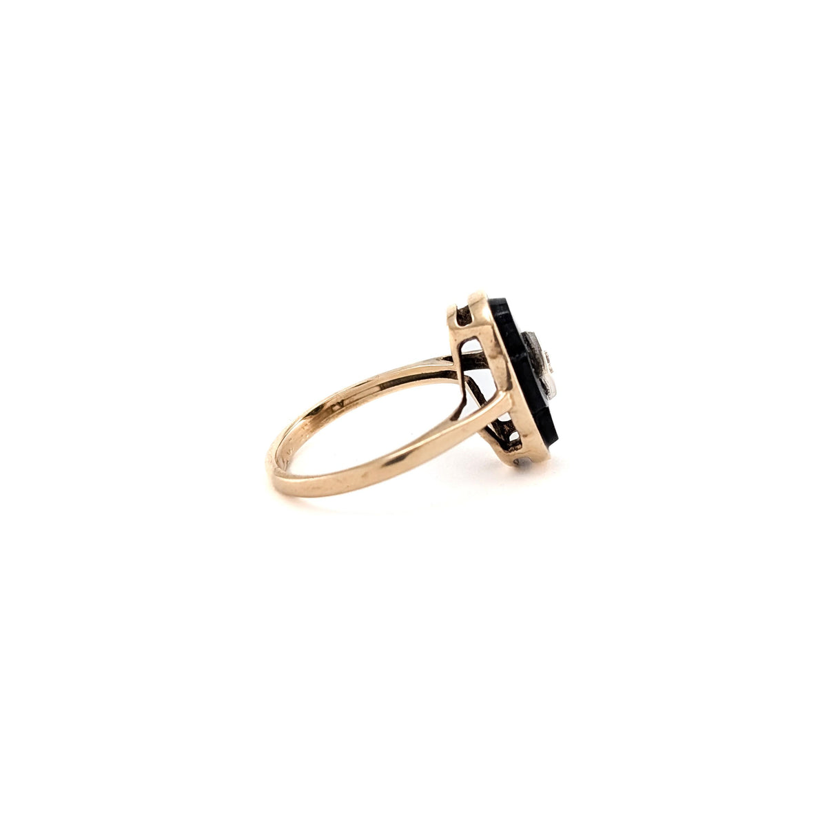 Vintage 10K Gold Black Onyx & Diamond Ring