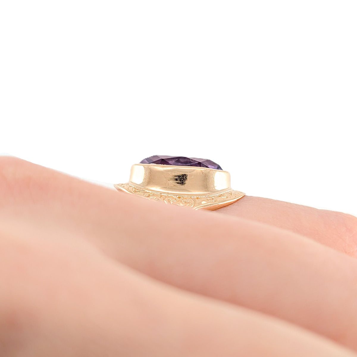 Vintage 14K Yellow Gold Amethyst Ring with Ornate Engraved Setting