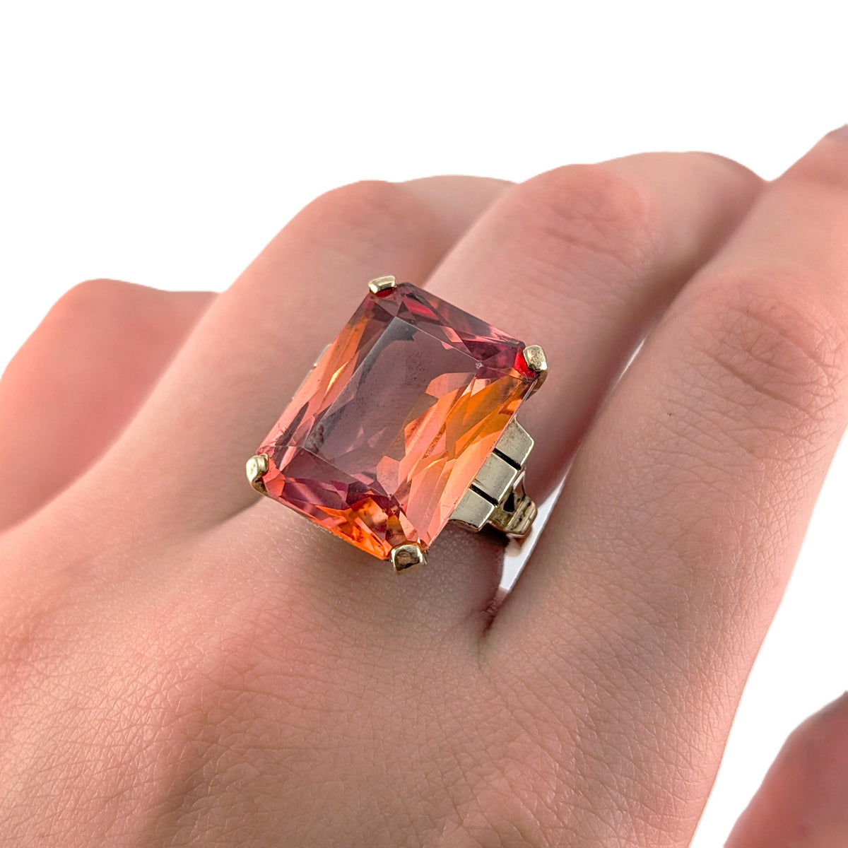 Vintage 10K Yellow Gold 22.24 ct Synthetic Orange Sapphire Cocktail Ring