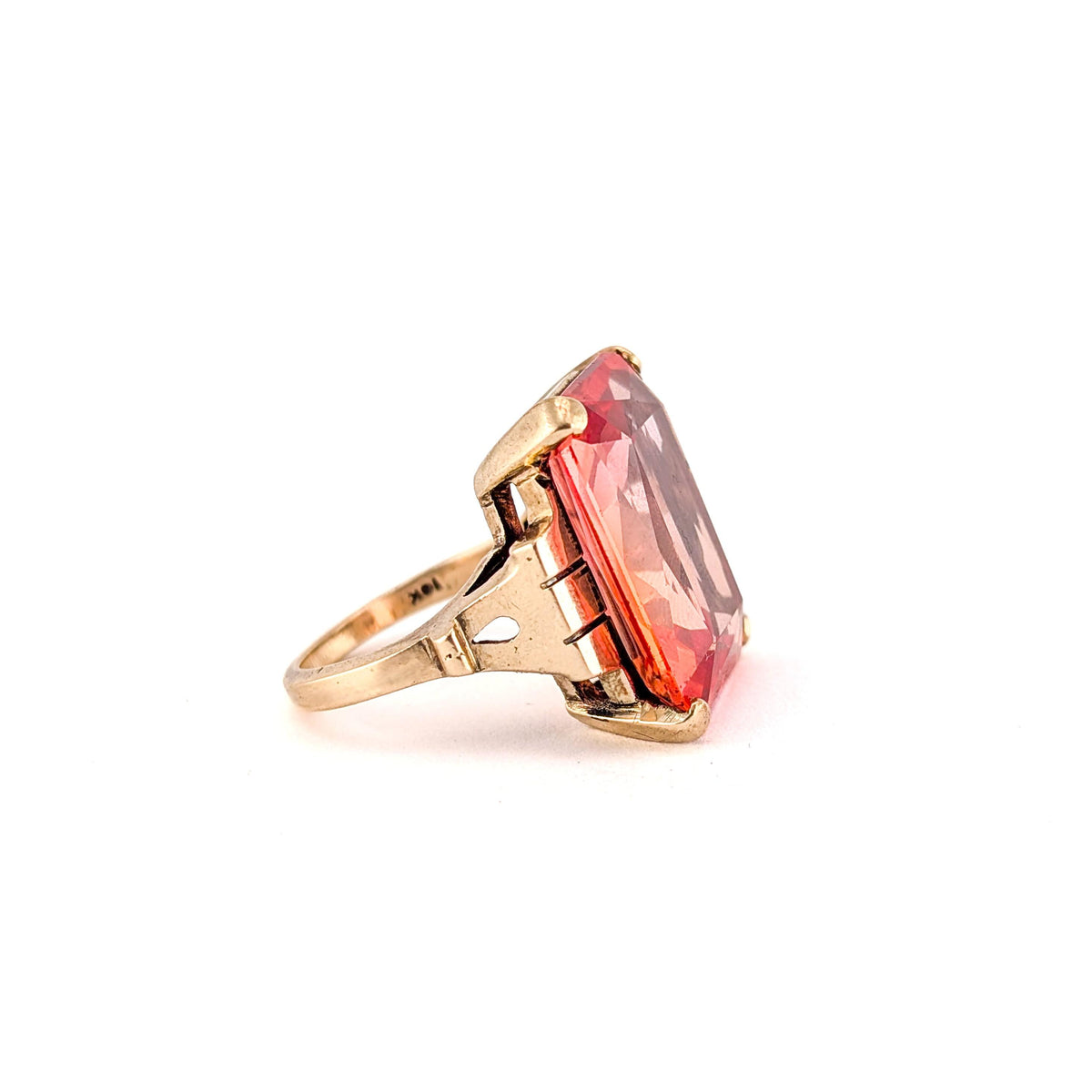 Vintage 10K Yellow Gold 22.24 ct Synthetic Orange Sapphire Cocktail Ring