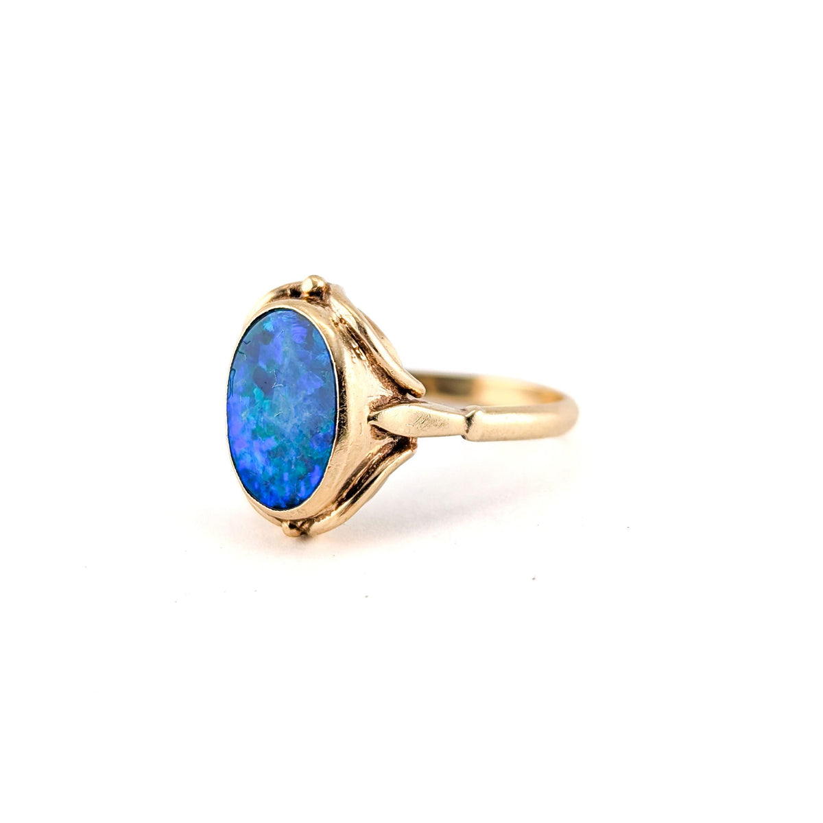 Vintage 9K Yellow Gold Blue & Green Opal Doublet Ring