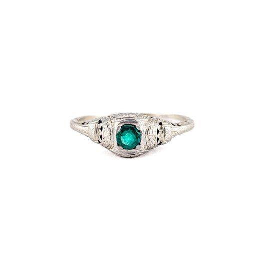 Antique Art Deco 18K White Gold Natural Emerald Filigree Ring
