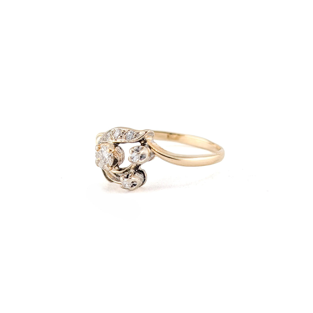Vintage Retro 14K White & Yellow Gold Diamond Floral Ring