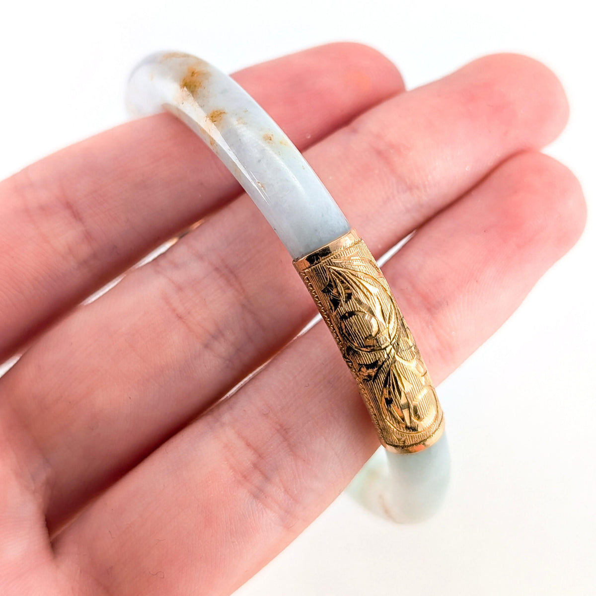 Vintage Mid-Century 14K Yellow Gold Jadeite Jade Hinged Bangle Bracelet