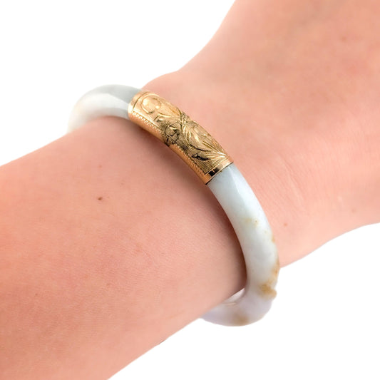 Vintage Mid-Century 14K Yellow Gold Jadeite Jade Hinged Bangle Bracelet