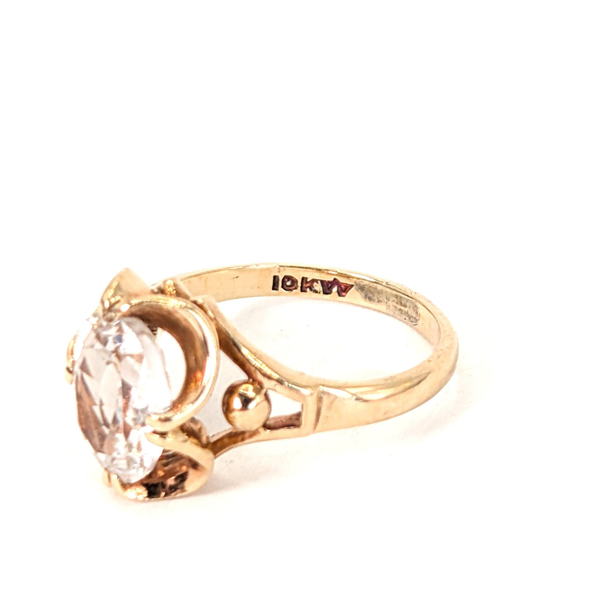 Retro 10K Gold Topaz Ring With A Hint Of Blue