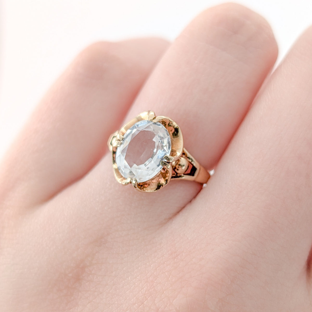 Retro 10K Gold Topaz Ring With A Hint Of Blue