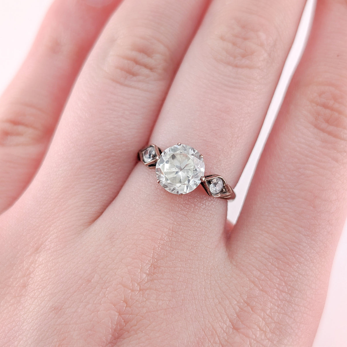 Antique Victorian 9ct Rose Gold Glass Three-Stone Ring