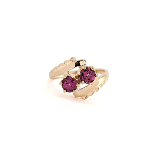 Vintage 10K Gold Rhodolite Garnet Ring | Floral Setting | Stacking Ring