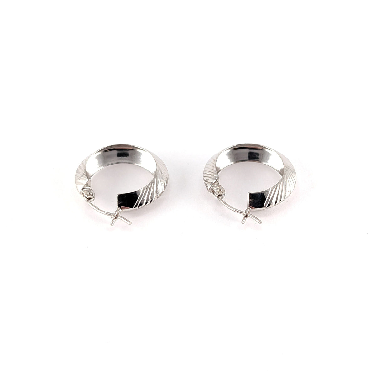 Vintage 10K White Gold Diamond-Cut Hoop Earrings
