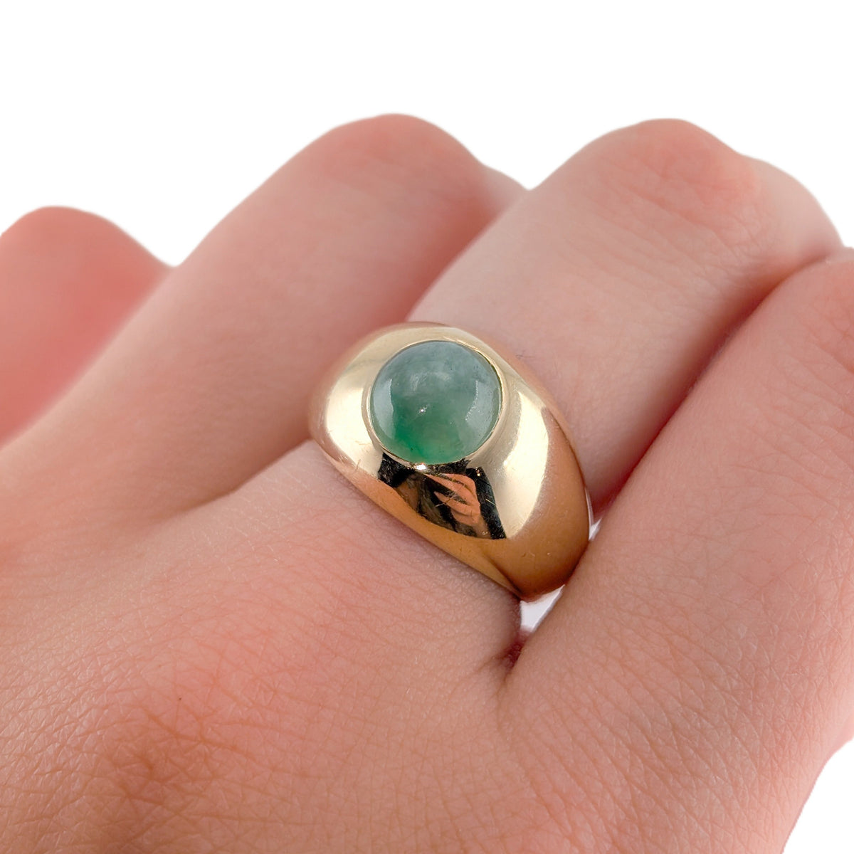 Vintage 14K Gold Jade Cabochon Dome Ring