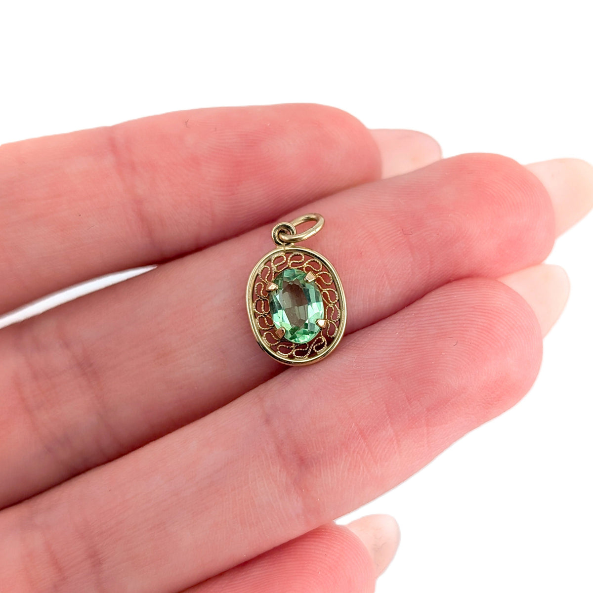 Vintage 14K Gold Green Synthetic Uranium Spinel Pendant