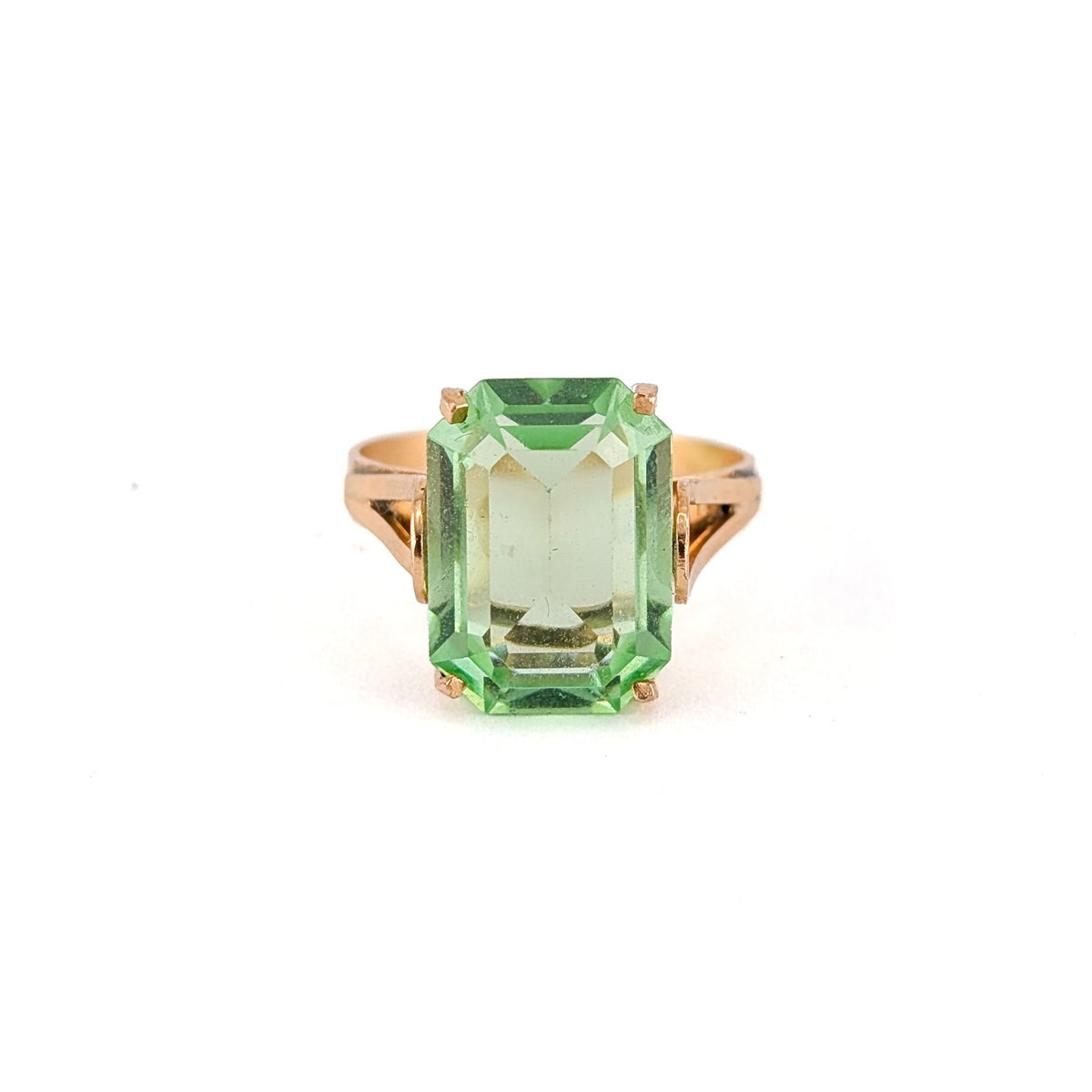 Vintage 14K Gold Synthetic Uranium Spinel Ring | UV Reactive