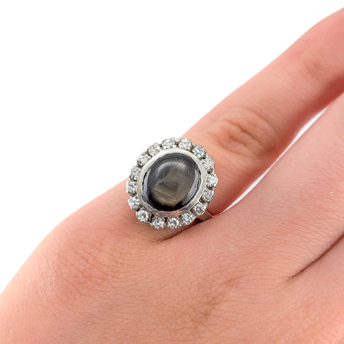 Vintage 14K White Gold Black Star Sapphire & Diamond Halo Statement Ring