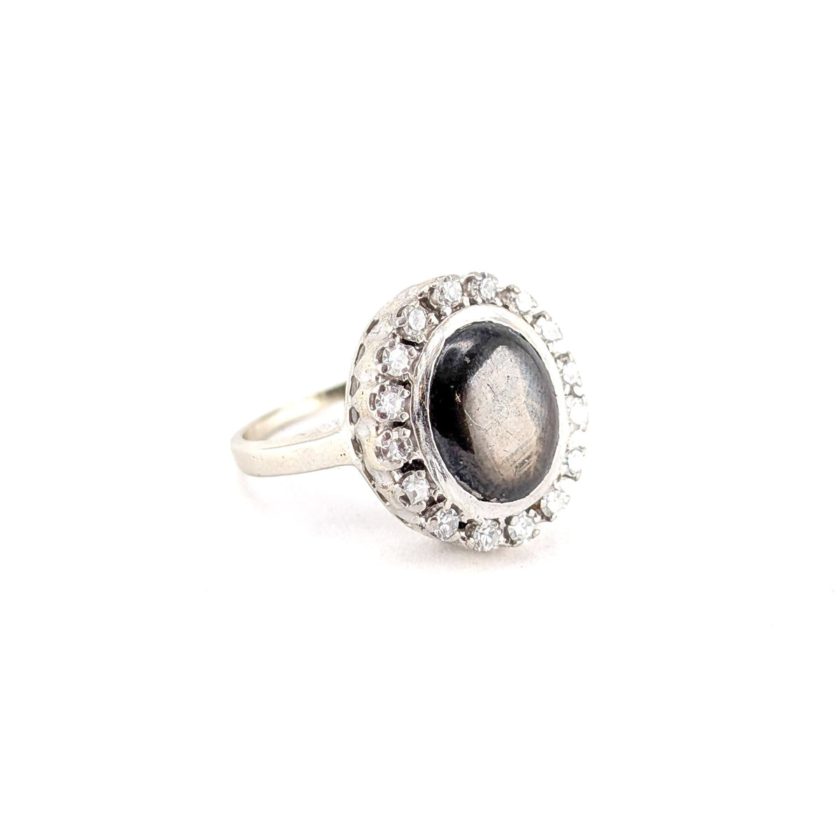 Vintage 14K White Gold Black Star Sapphire & Diamond Halo Statement Ring