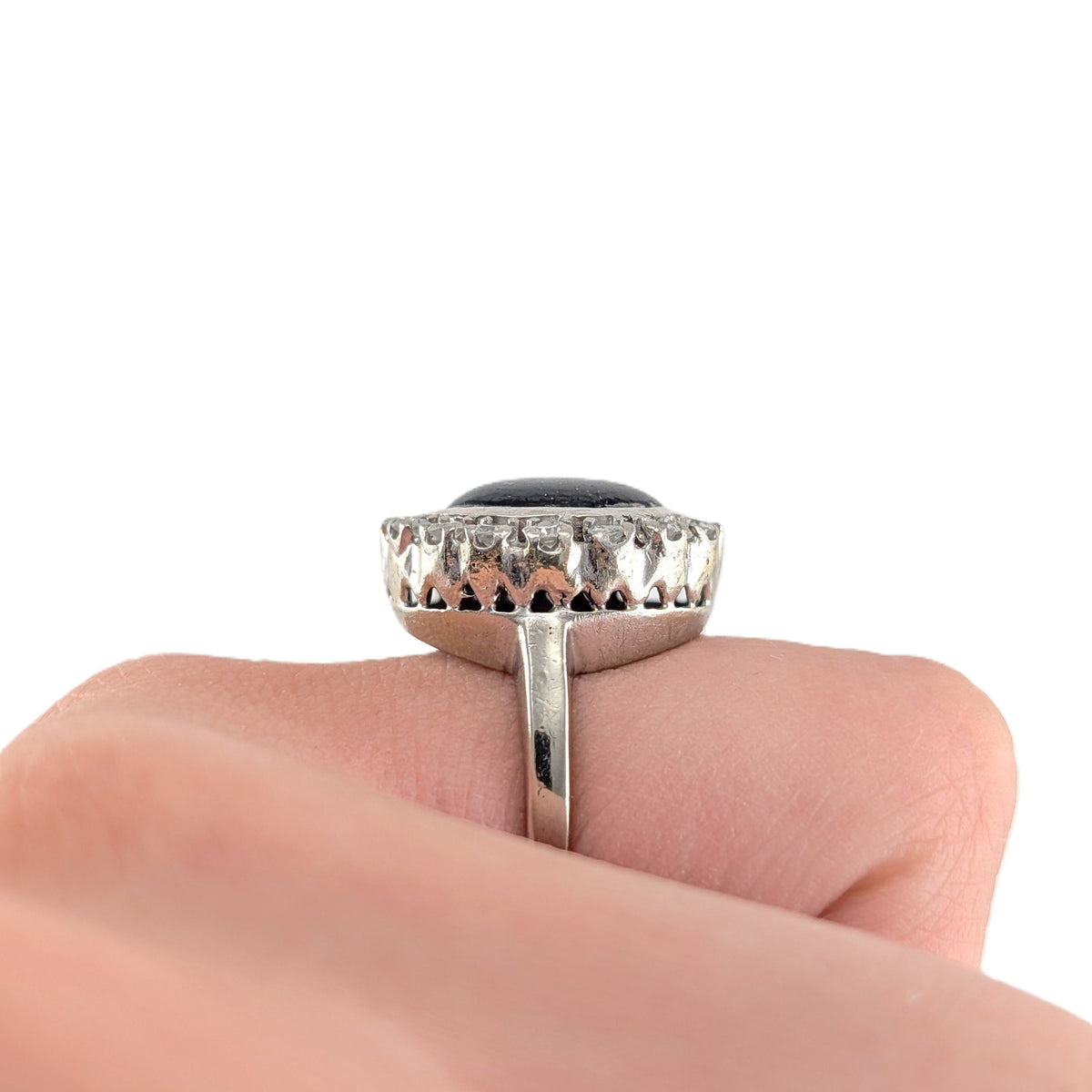 Vintage 14K White Gold Black Star Sapphire & Diamond Halo Statement Ring