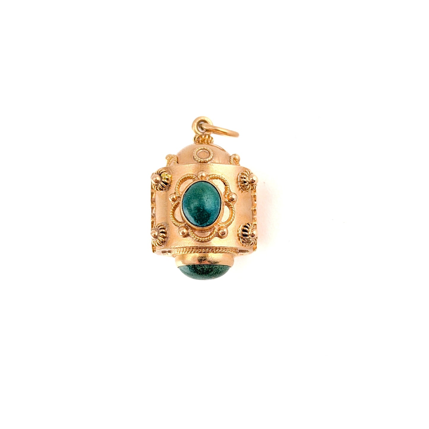 Vintage 18K Gold Etruscan Revival Aventurine Pendant